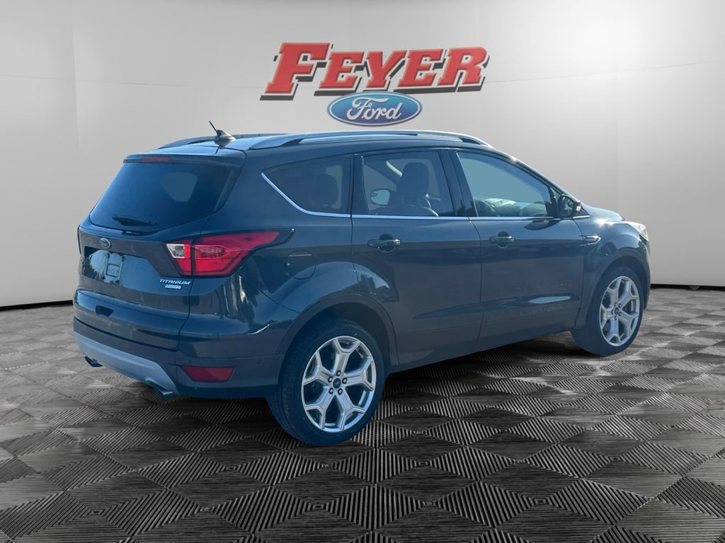 Certified 2019 Ford Escape Titanium image 4