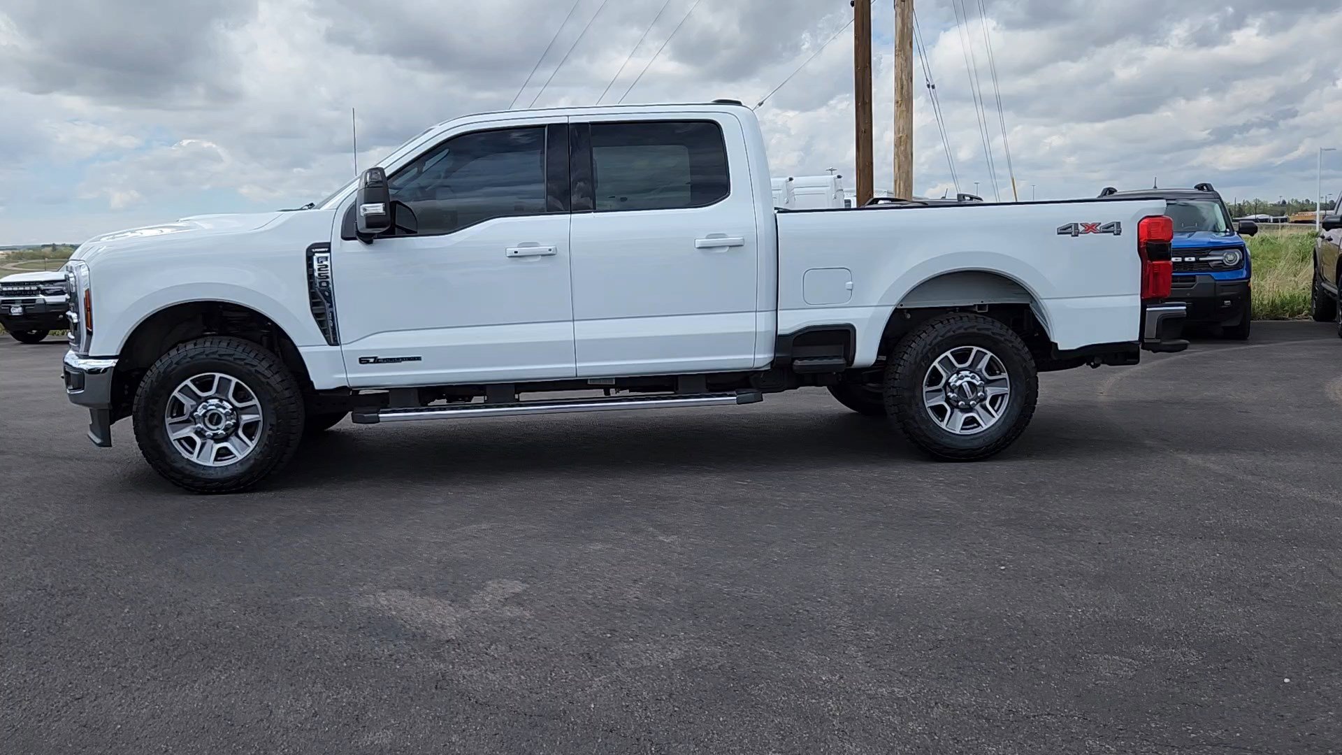 Certified 2025 Ford F250 Lariat AWD/4WD image 3