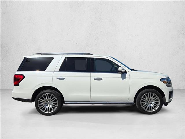 Certified 2024 Ford Expedition Limited AWD/4WD image 4