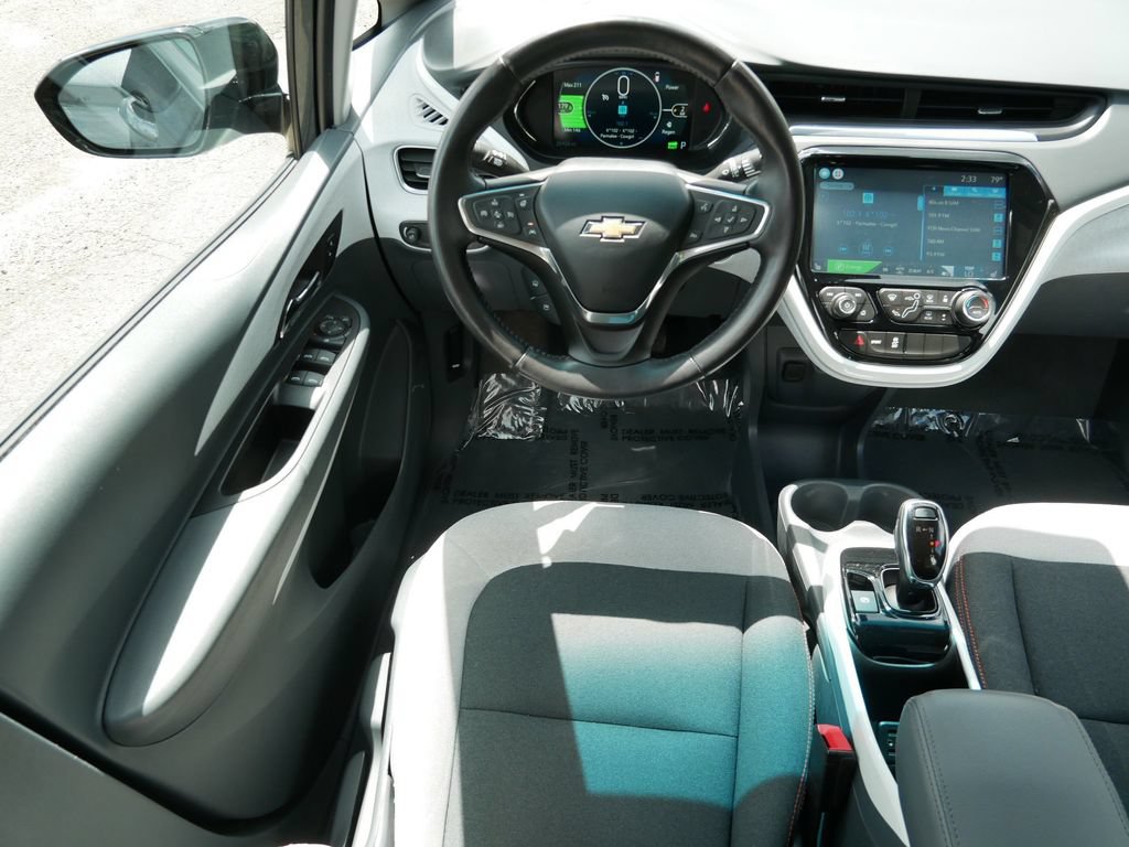 Used 2020 Chevrolet Bolt LT FWD image 12