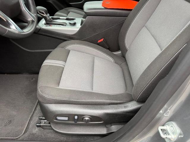 Used 2025 Chevrolet Blazer LT image 20