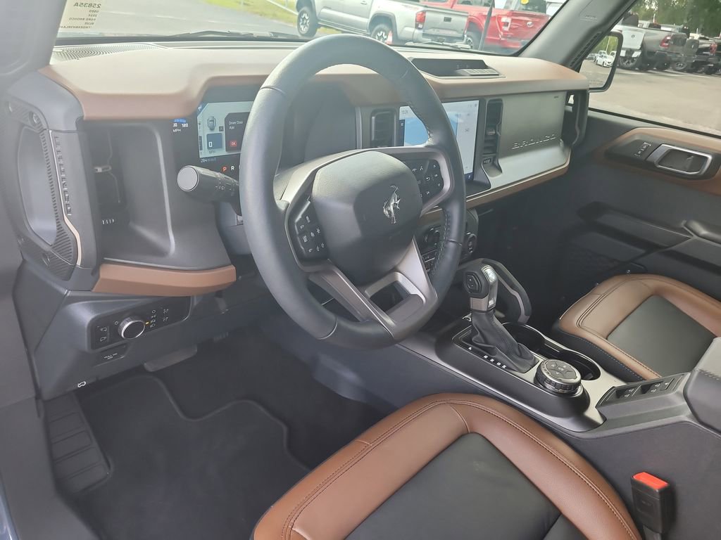 Certified 2024 Ford Bronco Outer Banks AWD/4WD image 15