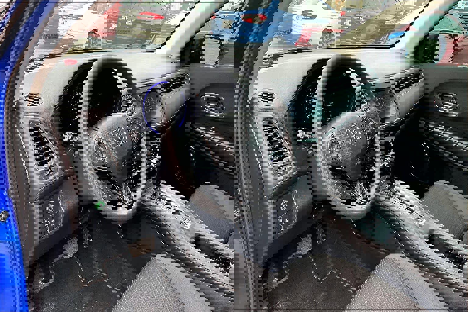 Used 2021 Honda HR-V EX image 19