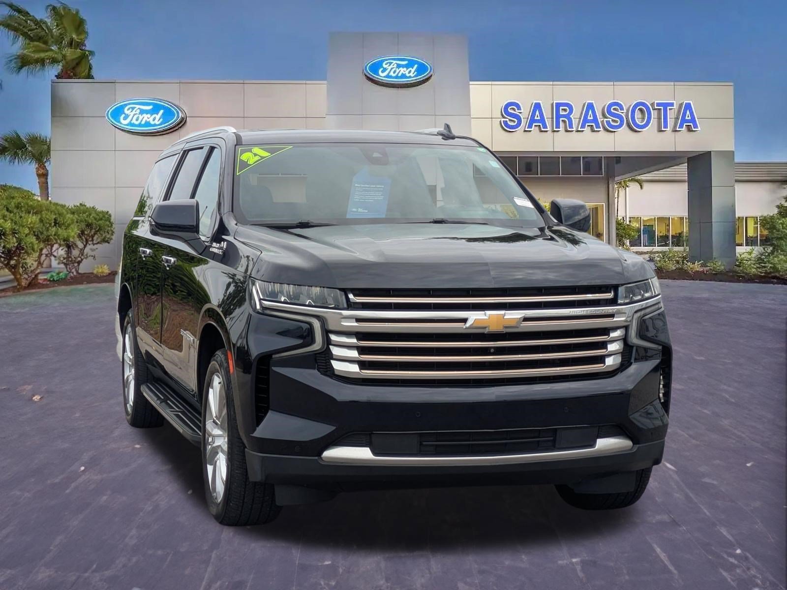 Used 2021 Chevrolet Suburban High Country AWD/4WD image 1