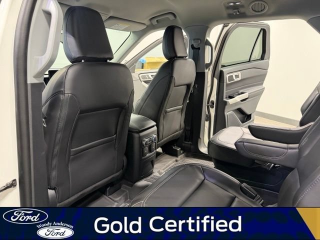 Certified 2023 Ford Explorer XLT w/ Equipment Group 202A AWD/4WD image 23