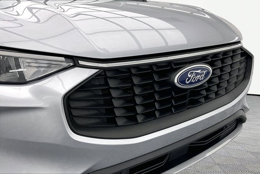 Certified 2023 Ford Escape Active AWD/4WD image 28