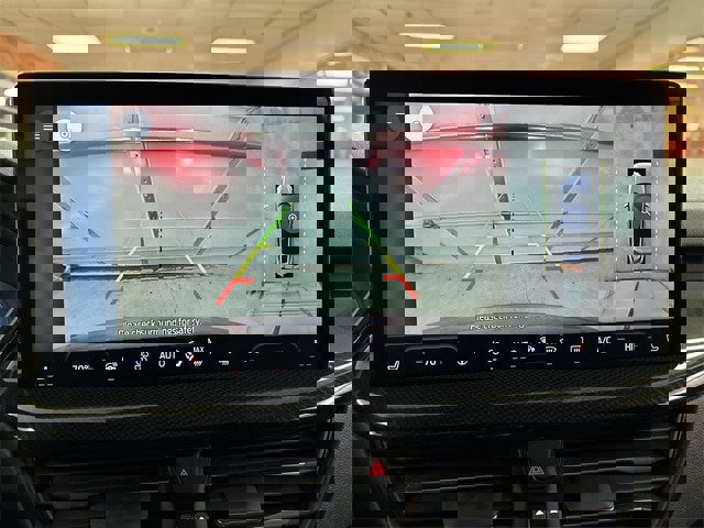 Certified 2023 Ford Escape ST-Line Select w/ Tech Pack #2 image 9