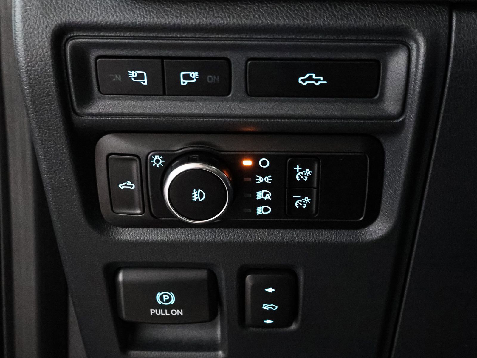 Certified 2023 Ford F150 Tremor w/ Equipment Group 402A High image 32