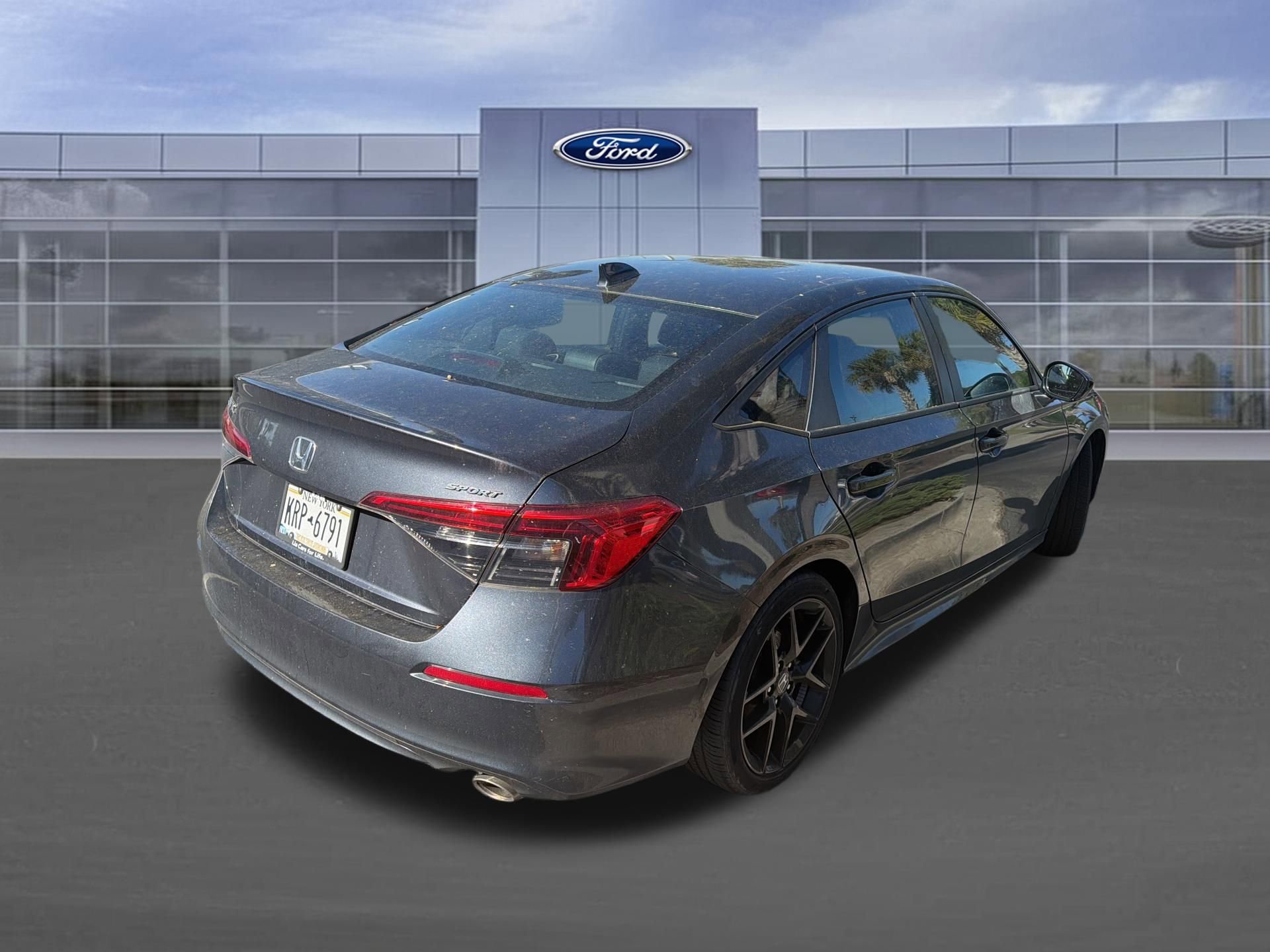 Used 2023 Honda Civic Sport image 9