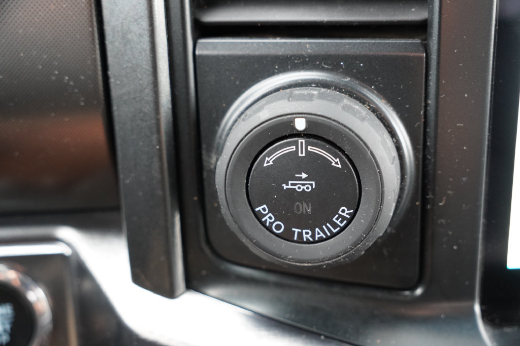 Certified 2022 Ford F150 Lariat w/ Equipment Group 502A High AWD/4WD image 34