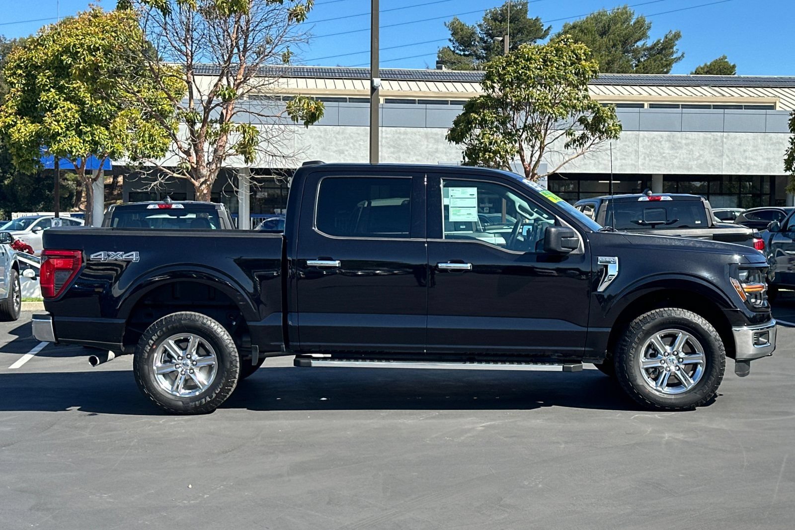 Certified 2025 Ford F150 XLT w/ Equipment Group 301A Standard AWD/4WD image 4