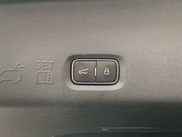 Certified 2025 Ford Expedition Max Active image 8