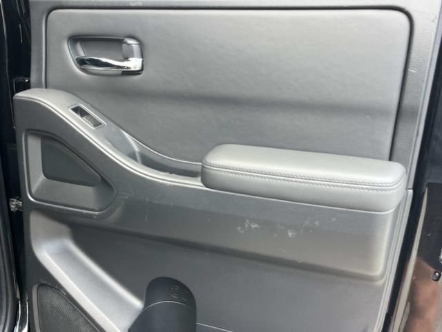 Used 2022 Nissan Frontier Pro-X w/ Pro-X Premium Package RWD image 23