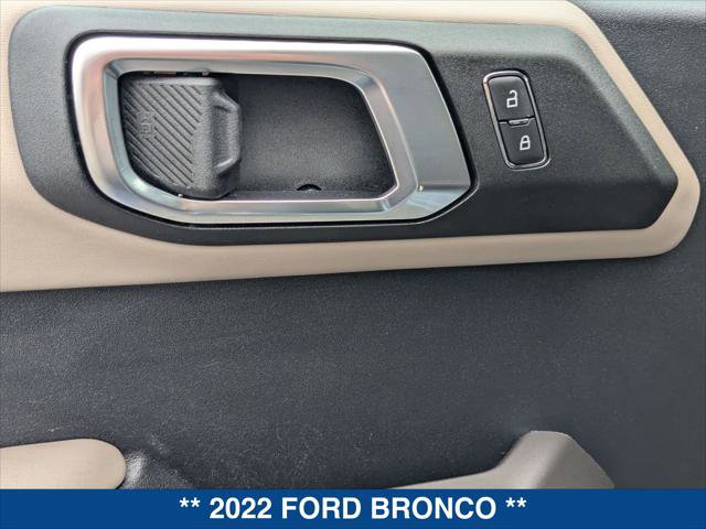 Certified 2022 Ford Bronco Wildtrak AWD/4WD image 11
