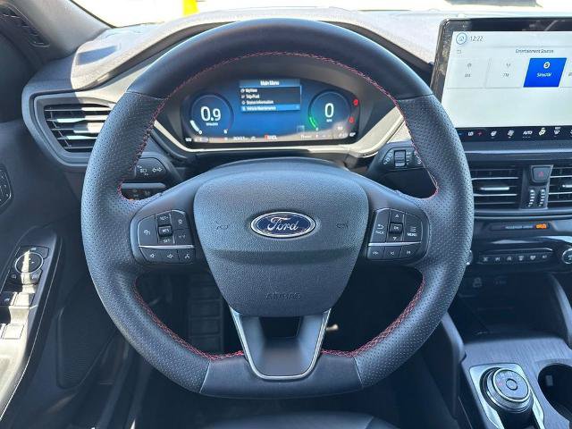 Certified 2025 Ford Escape ST-Line Elite w/ Premium Technology Package AWD/4WD image 12