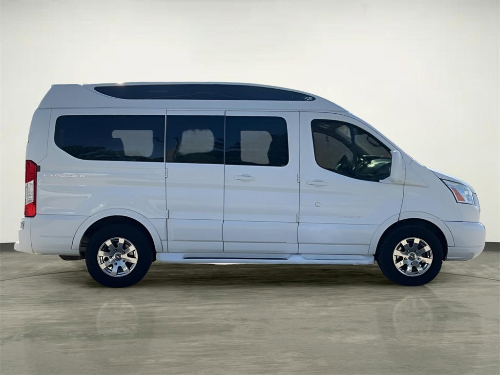 Certified 2017 Ford Transit 150 XLT image 9