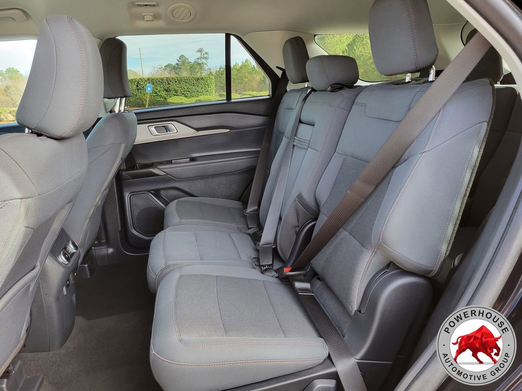 Certified 2025 Ford Explorer Active image 20