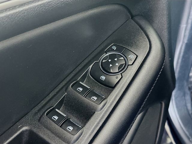 Certified 2023 Ford Edge SEL image 8