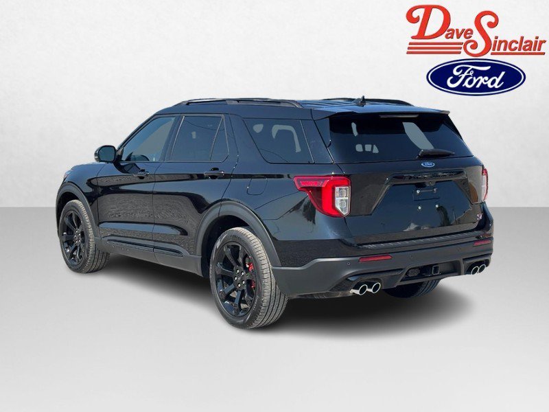 Certified 2024 Ford Explorer ST w/ Equipment Group 401A AWD/4WD image 9