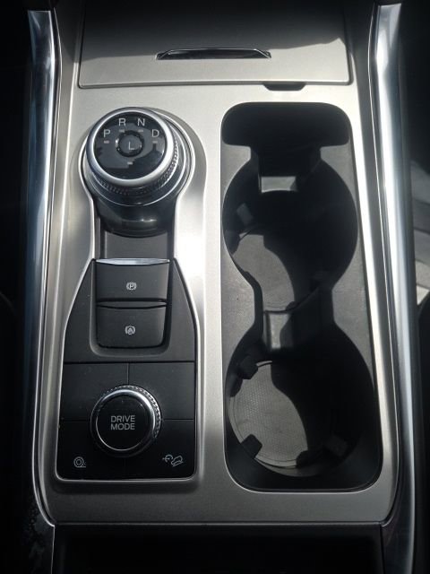 Certified 2023 Ford Explorer XLT w/ Equipment Group 202A AWD/4WD image 33