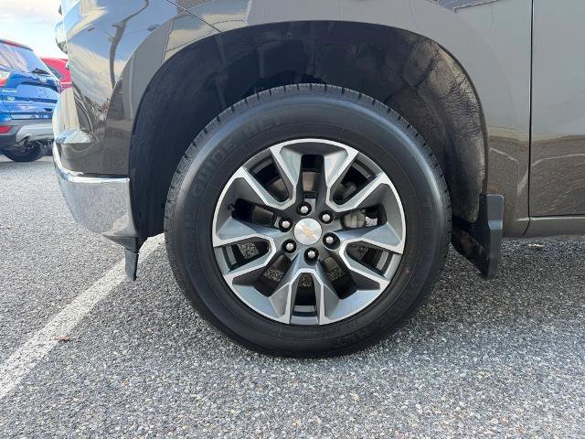 Used 2023 Chevrolet Silverado 1500 LT image 19