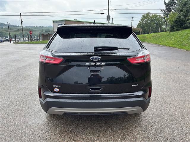 Certified 2023 Ford Edge SEL w/ Convenience Package AWD/4WD image 3