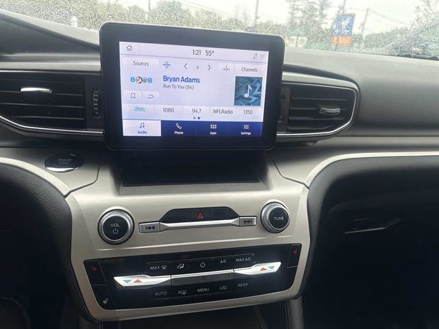 Certified 2022 Ford Explorer XLT w/ Equipment Group 202A image 21