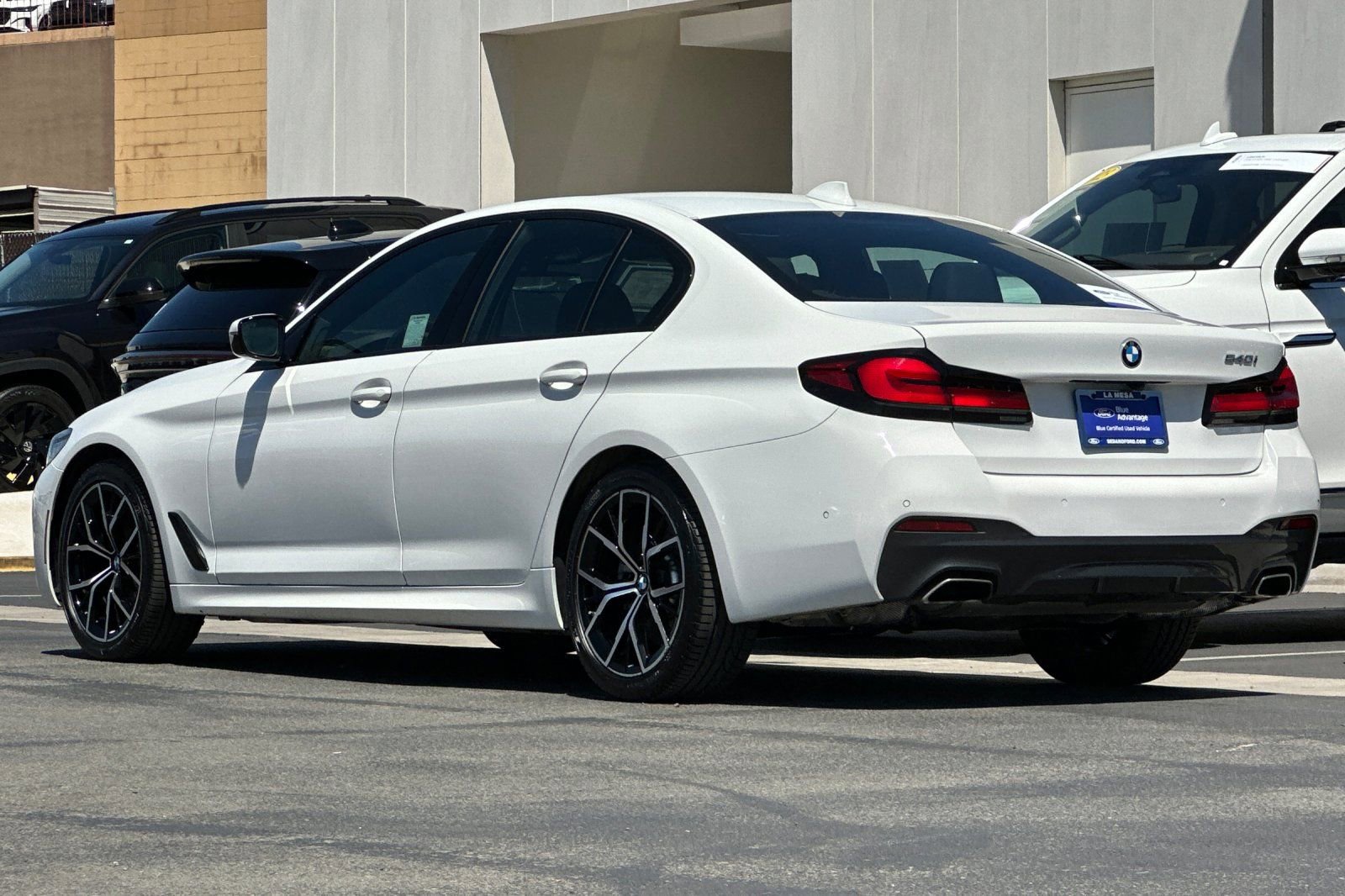 Used 2023 BMW 540i w/ M Sport Package image 5