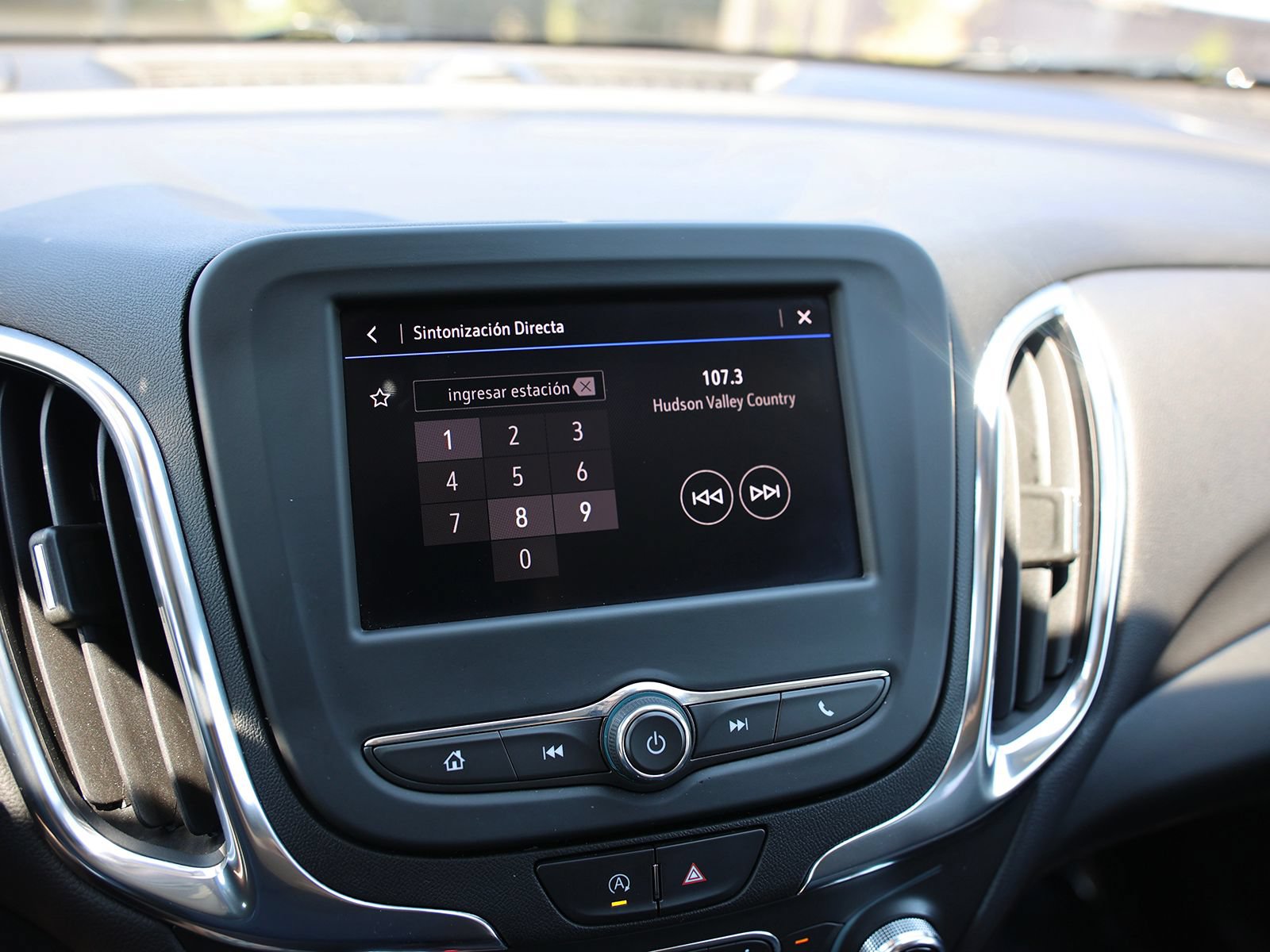 Used 2022 Chevrolet Equinox LT AWD/4WD image 24