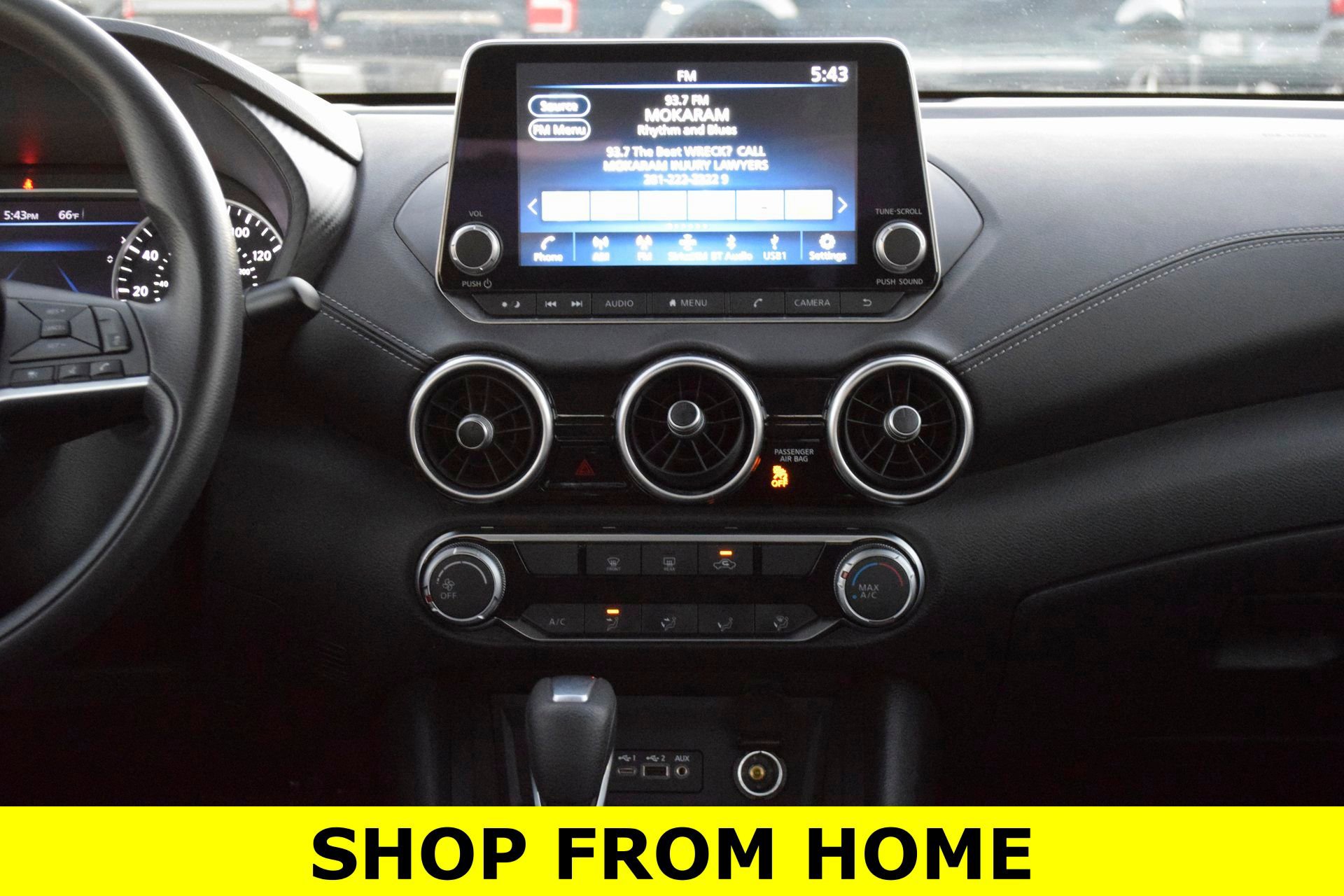 Used 2024 Nissan Sentra SV image 4