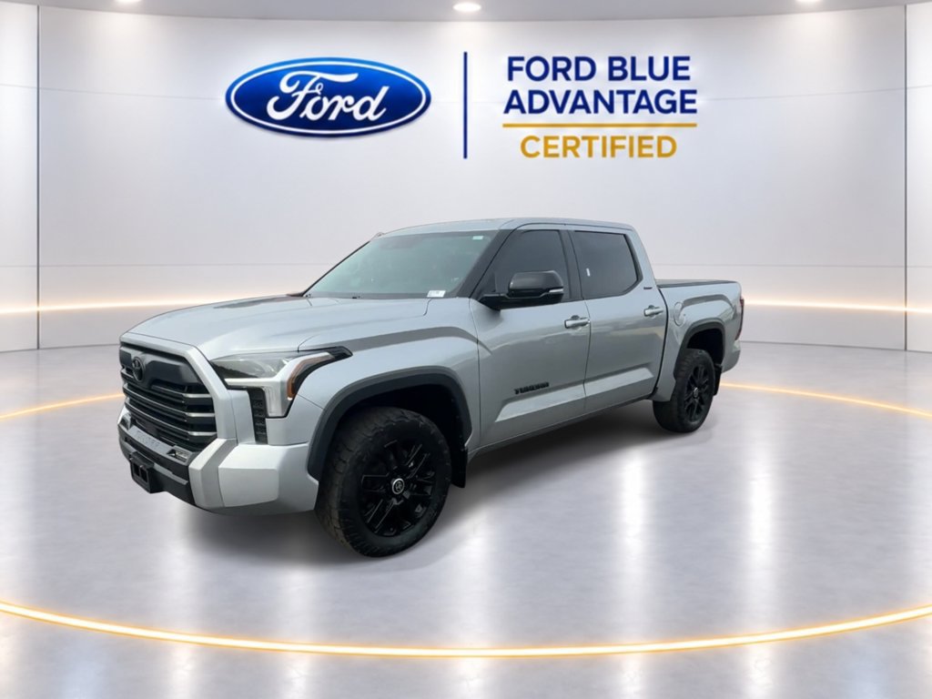 Used 2024 Toyota Tundra Limited AWD/4WD image 5