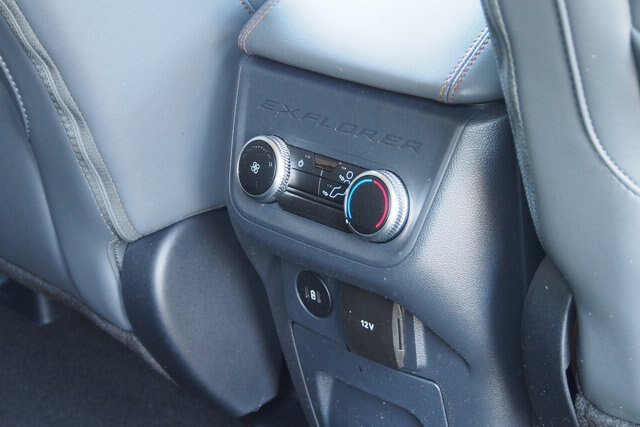 Certified 2025 Ford Explorer Active w/ Active Comfort Package RWD image 14