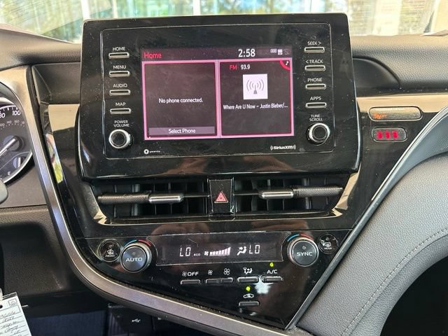 Used 2023 Toyota Camry LE FWD image 10