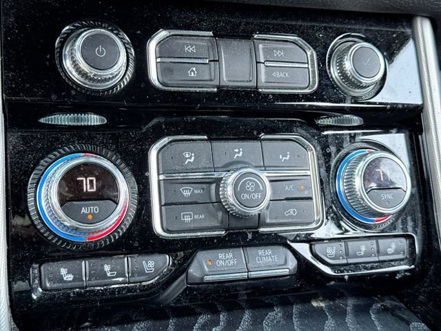 Used 2021 GMC Yukon XL Denali w/ Denali Premium Package RWD image 18