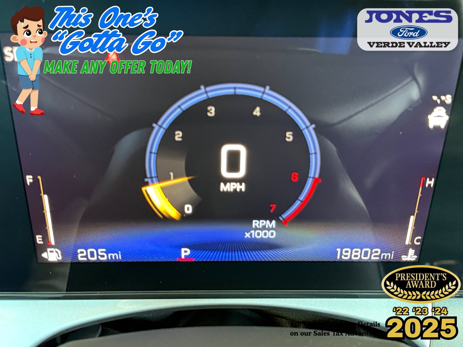 Used 2025 Chevrolet Trax LT w/ LT Convenience Package FWD image 23