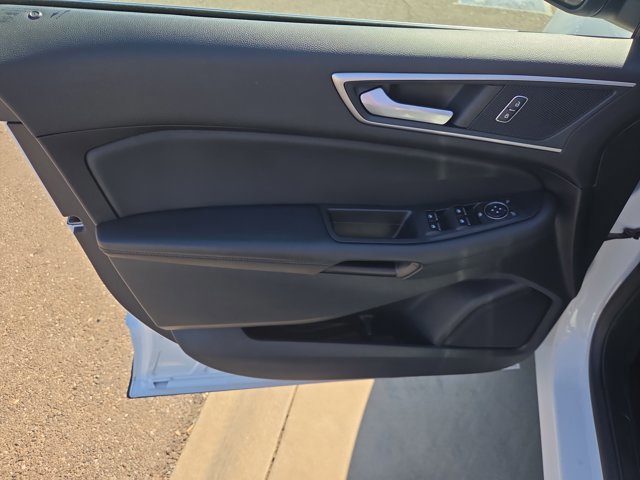 Certified 2021 Ford Edge SEL AWD/4WD image 11
