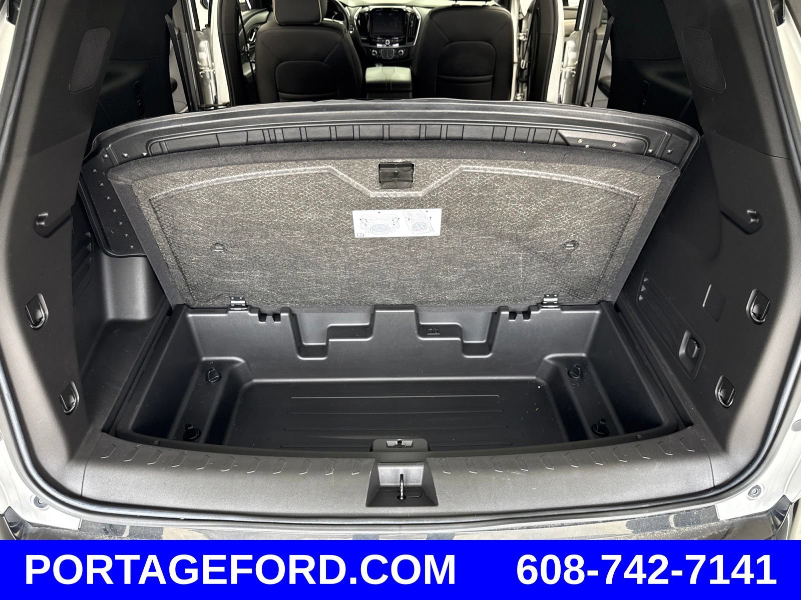 Used 2022 Chevrolet Traverse Premier w/ Redline Edition AWD/4WD image 44