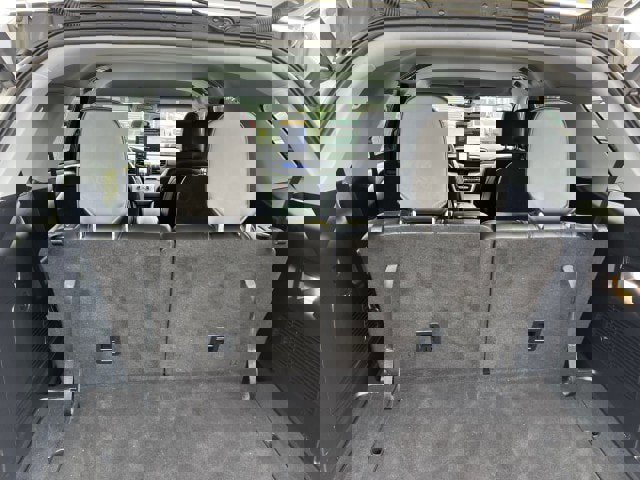 Certified 2022 Ford Explorer XLT w/ Equipment Group 202A image 31