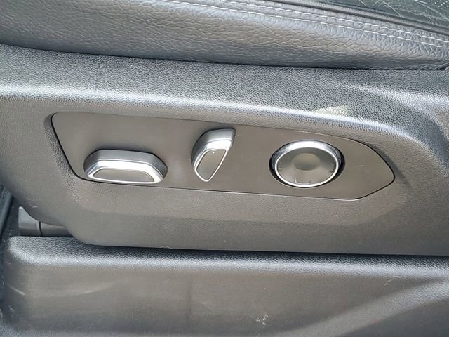 Used 2021 GMC Yukon Denali image 15