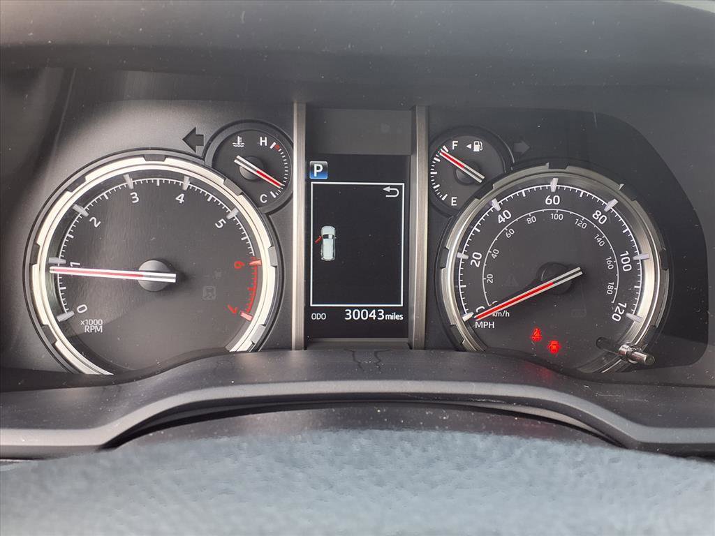 Used 2024 Toyota 4Runner TRD Off-Road image 27