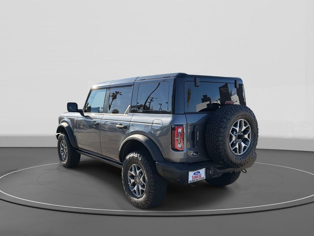 Certified 2025 Ford Bronco Badlands AWD/4WD image 7