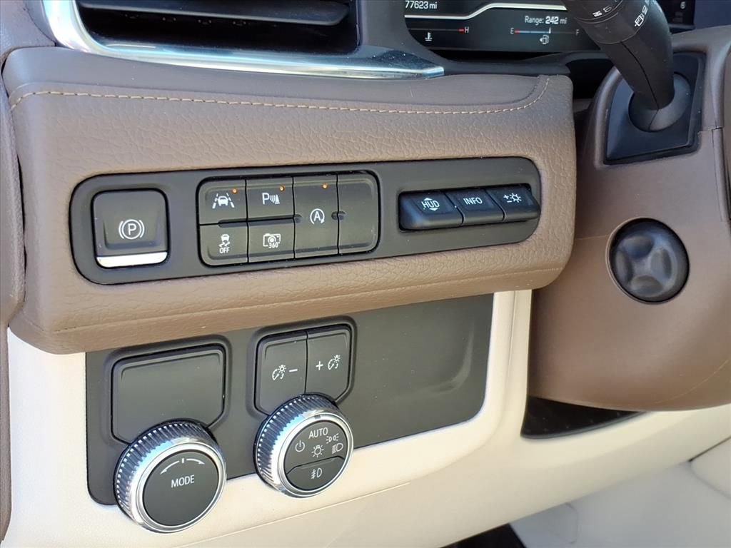 Used 2023 GMC Yukon Denali image 21