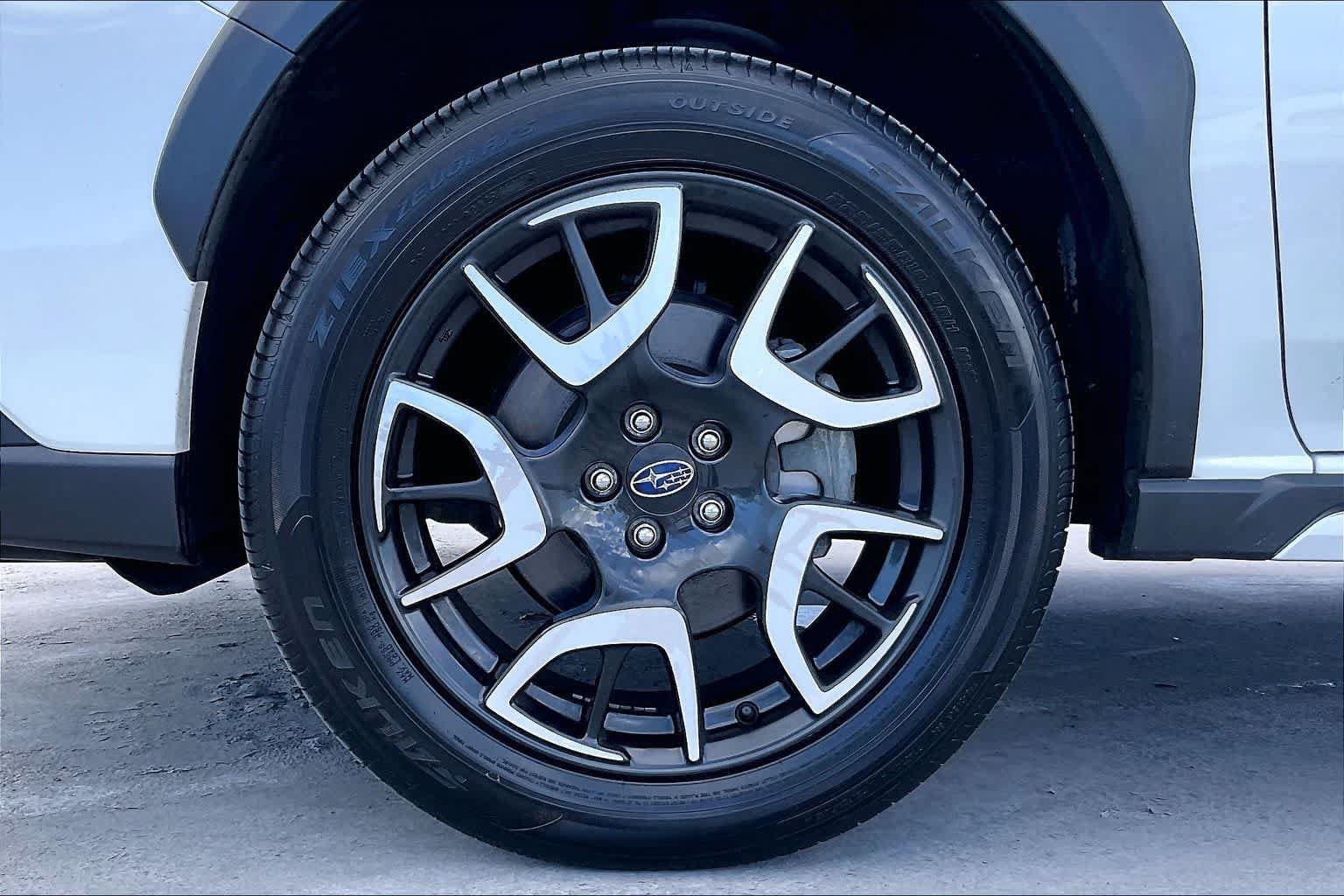 Used 2022 Subaru Crosstrek Hybrid AWD/4WD image 8