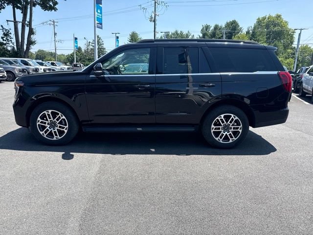 Certified 2025 Ford Expedition Active AWD/4WD image 4