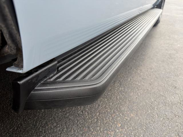 Certified 2025 Ford Expedition Active image 12