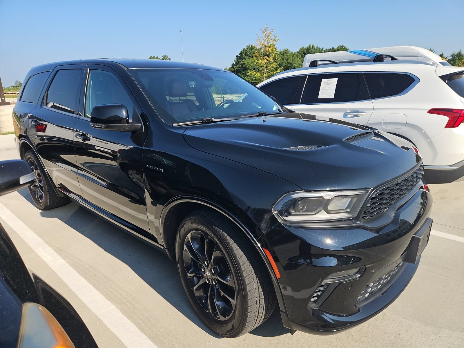 Used 2021 Dodge Durango R/T w/ Blacktop Package AWD/4WD image 3