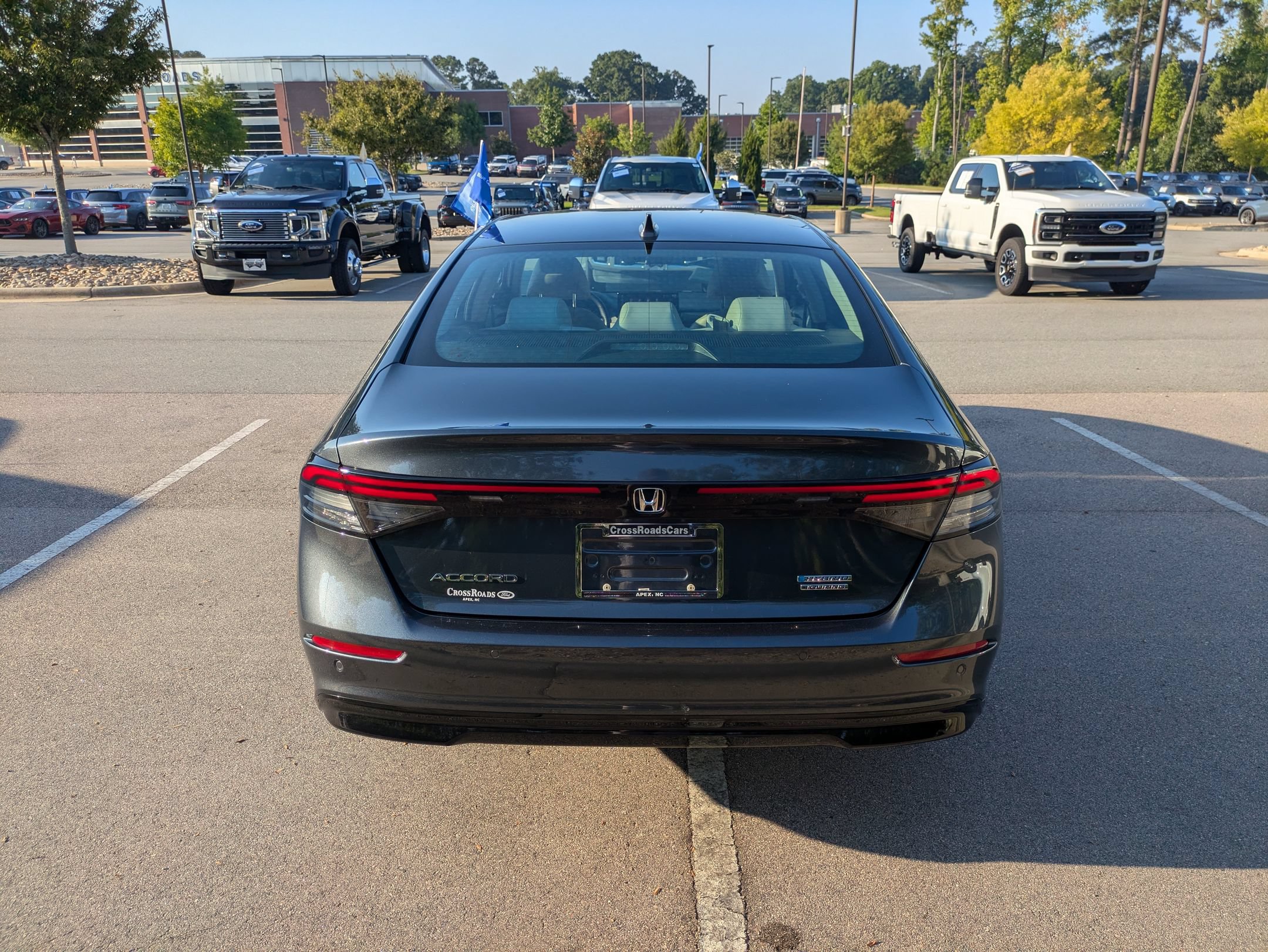 Used 2024 Honda Accord Touring image 5