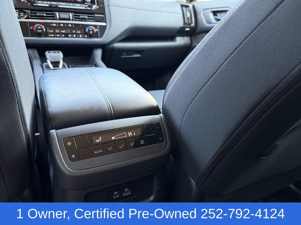 Used 2025 Nissan Pathfinder SV AWD/4WD image 24