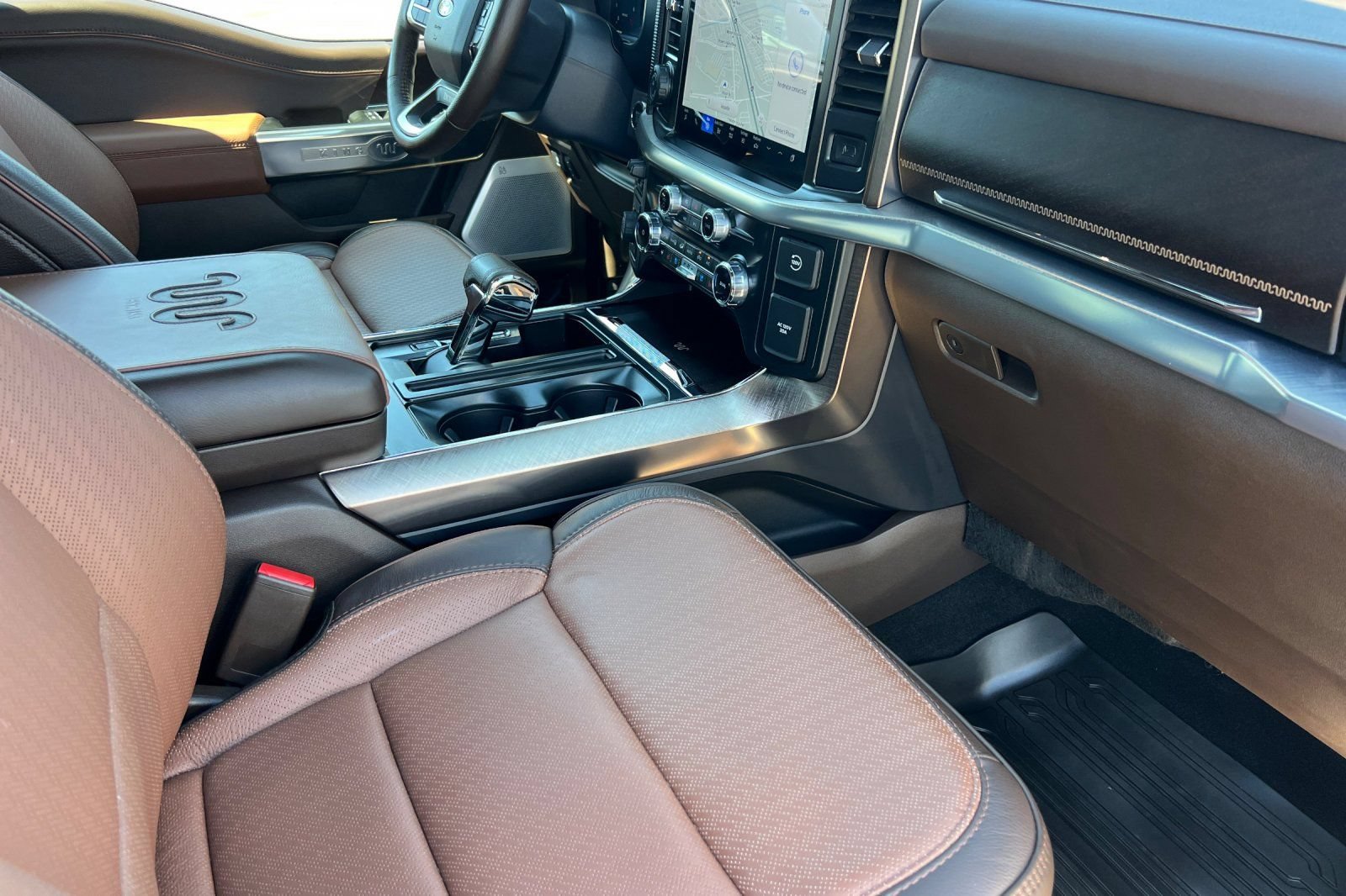 Certified 2025 Ford F150 King Ranch w/ FX4 Off-Road Package AWD/4WD image 16