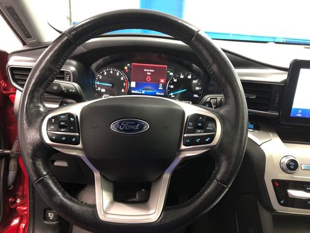 Certified 2021 Ford Explorer XLT w/ Equipment Group 202A image 20